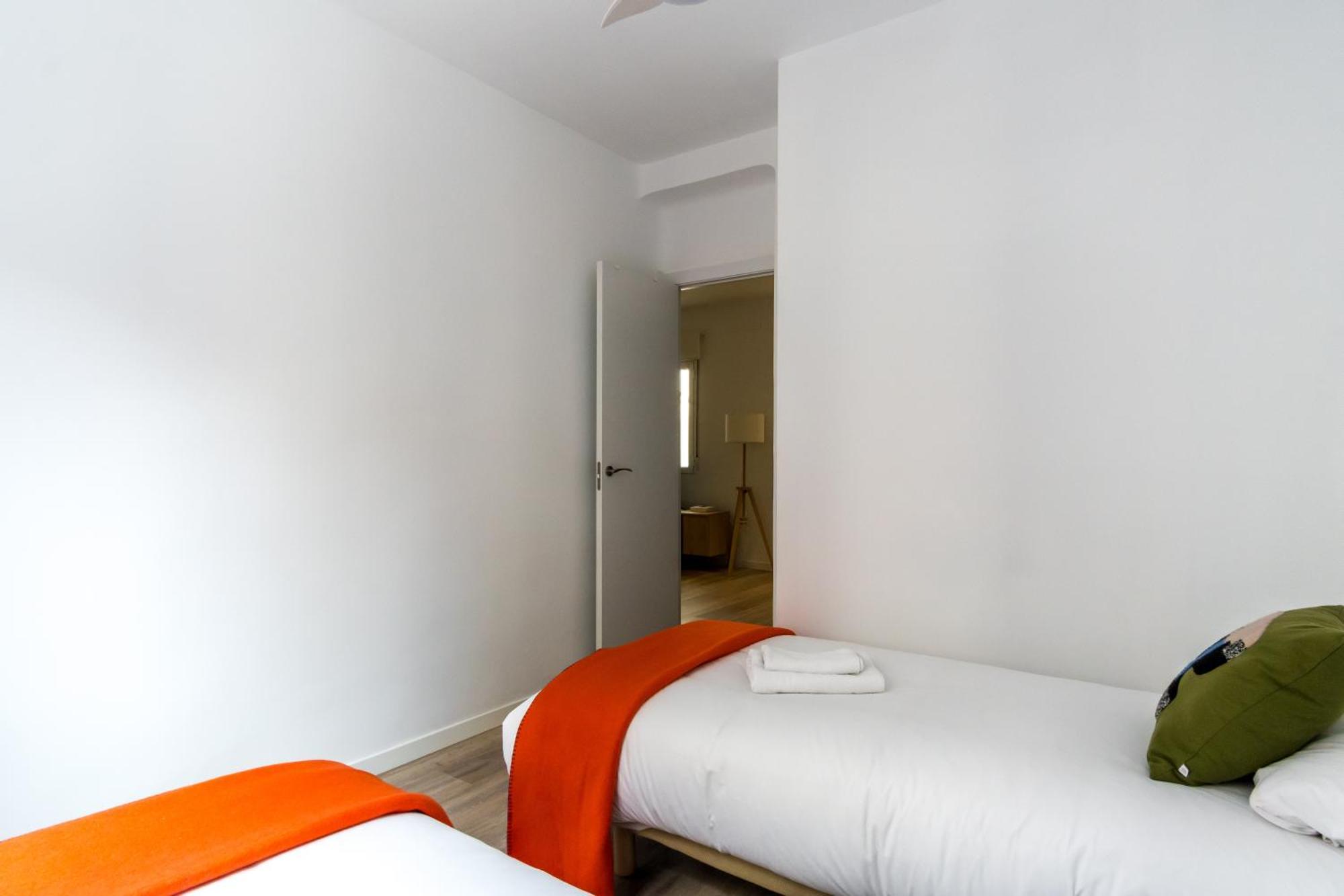 Bright Modern - 2Bedrooms 1Bathroom - Delicias 马德里 外观 照片