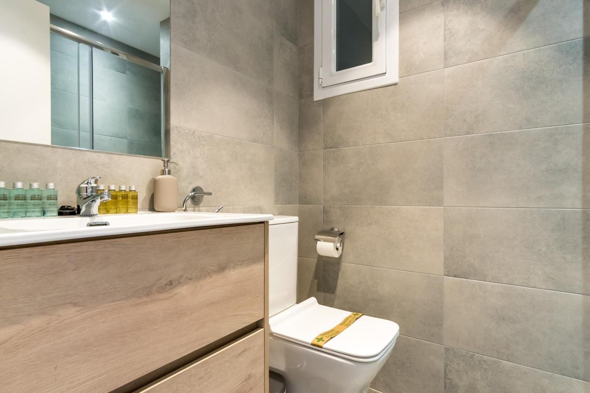 Bright Modern - 2Bedrooms 1Bathroom - Delicias 马德里 外观 照片
